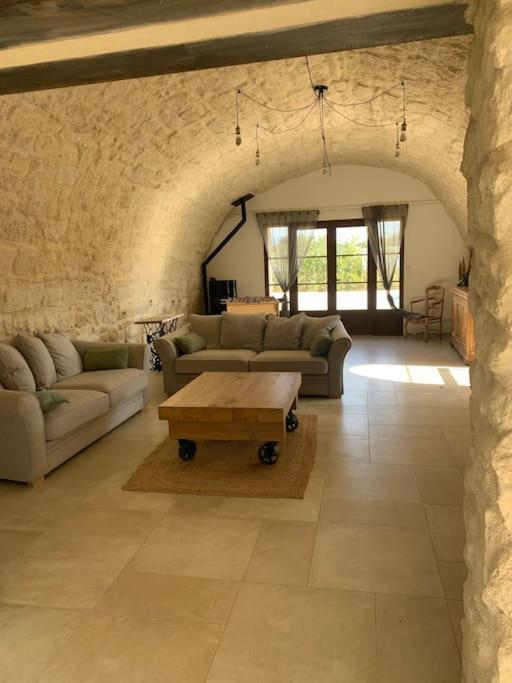 Villa Mas En Campagne Mallemort Exterior foto