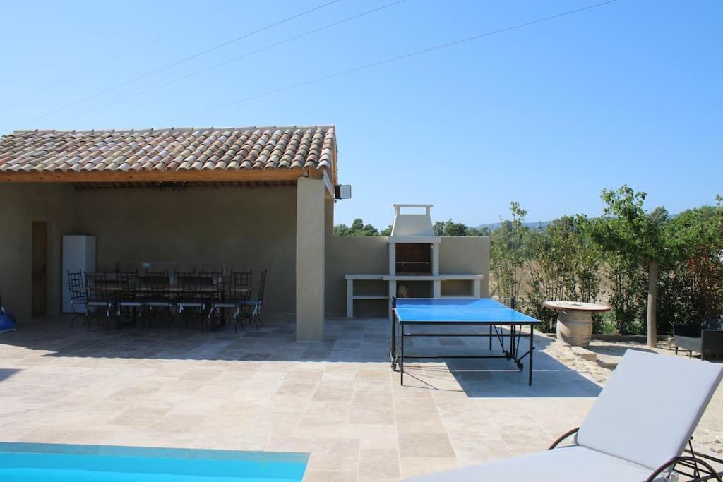 Villa Mas En Campagne Mallemort Exterior foto